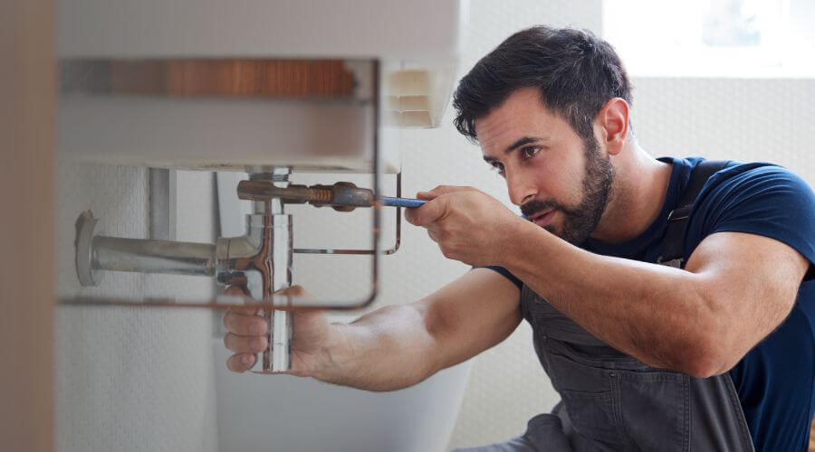 Garbage disposal repair in Gratiot, OH
